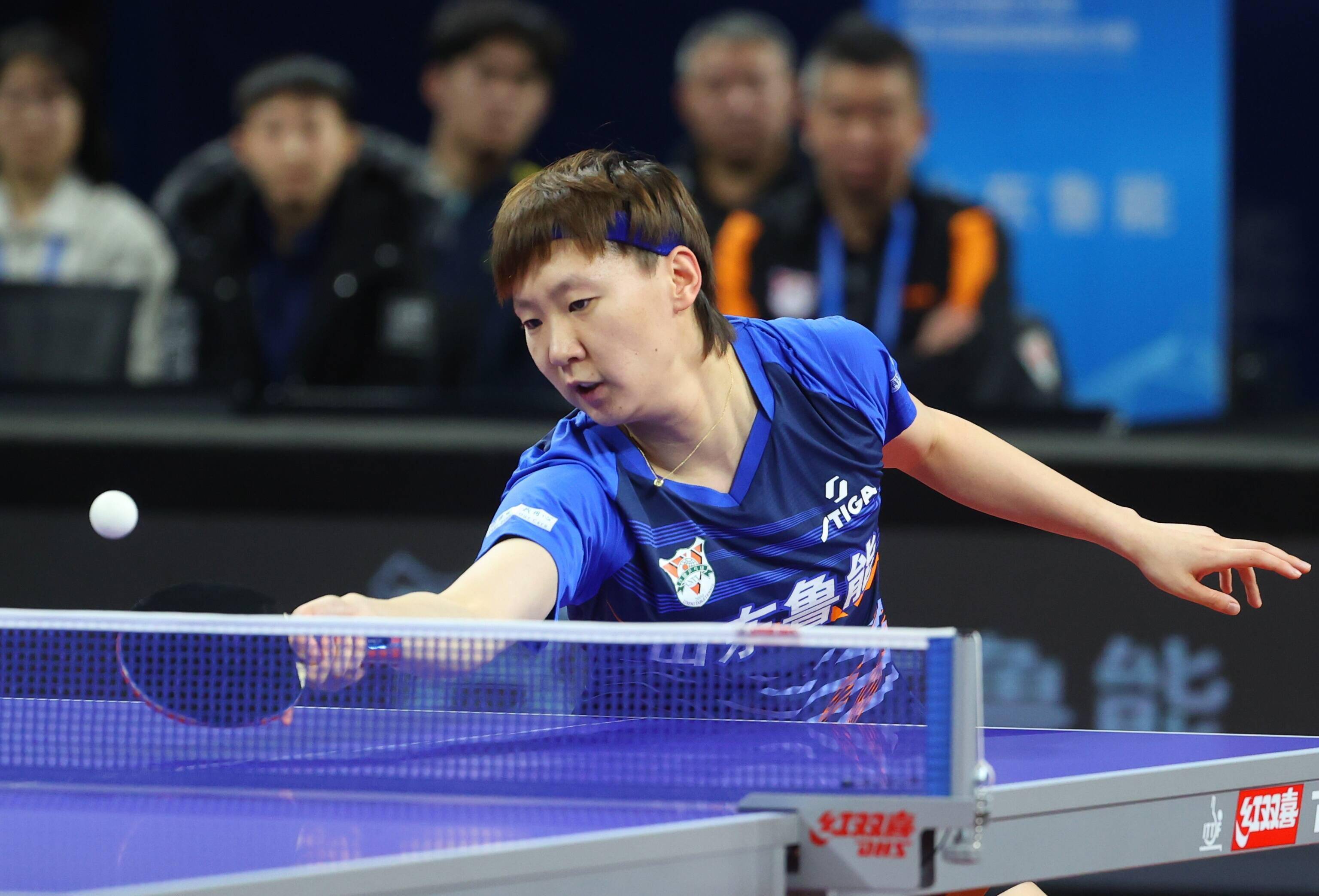 博彩网址导航-鲁能全队